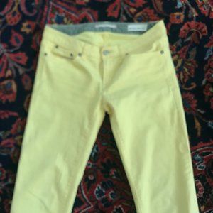 GAP Yellow Denims size 28
